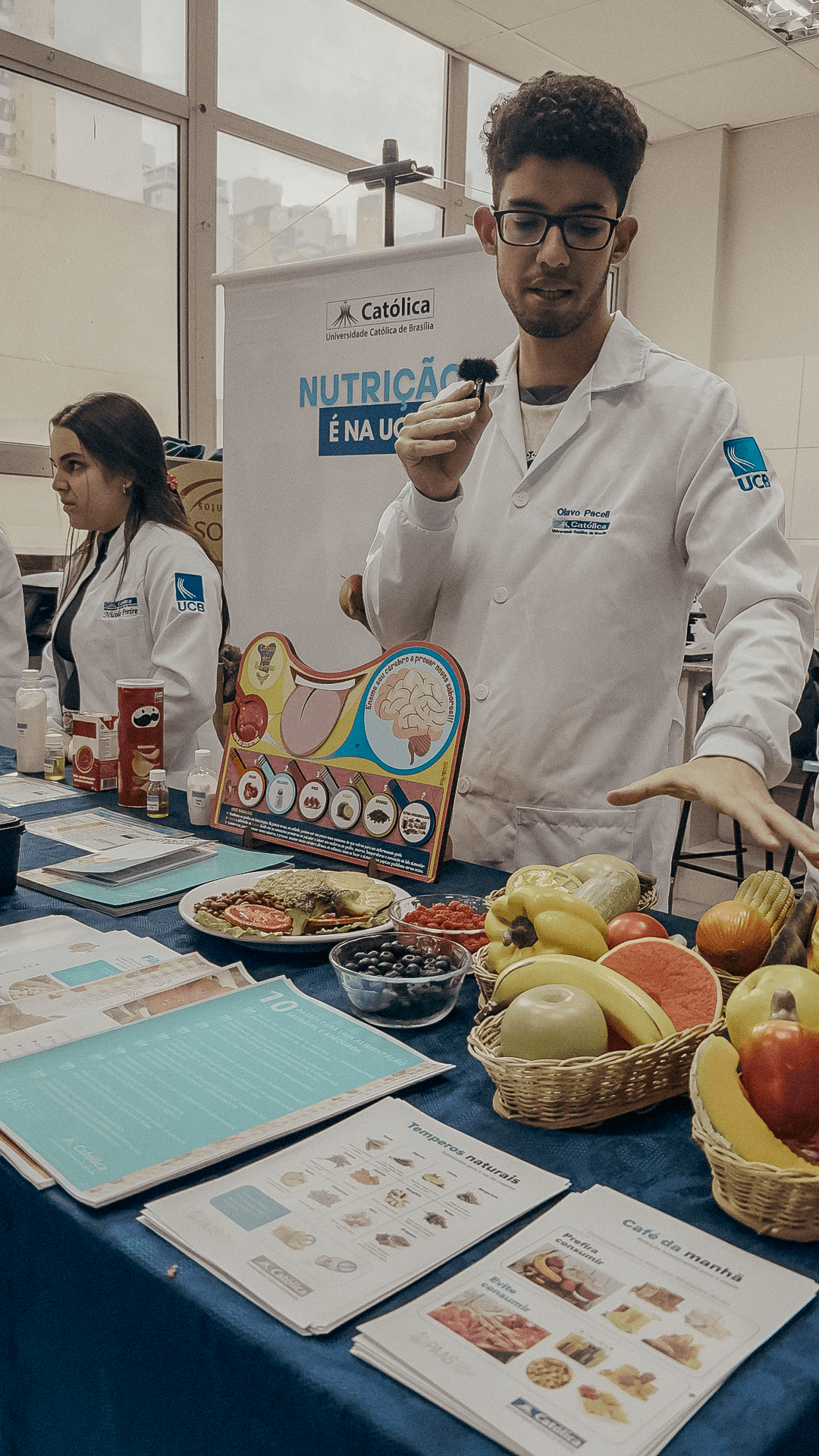 Feira das profissões — feira-09.png